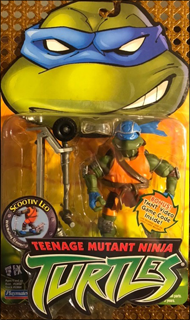 Scootin' Leonardo - The Extreme Scooter Shreddin' Turtle! | Teenage Mutant Ninja Turtles (TMNT) - Playmates Toys 2003 image