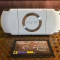 Портативная консоль Sony PlayStation Portable Slim and Lite (б/у) - белая